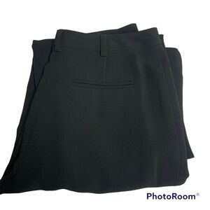 Casual Corner black slacks size 4 NWT Fully lined and great career pants